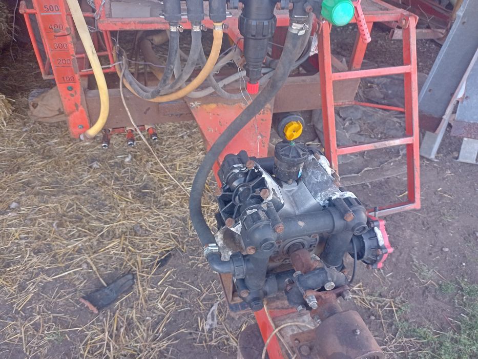 Оприскувач прицепний