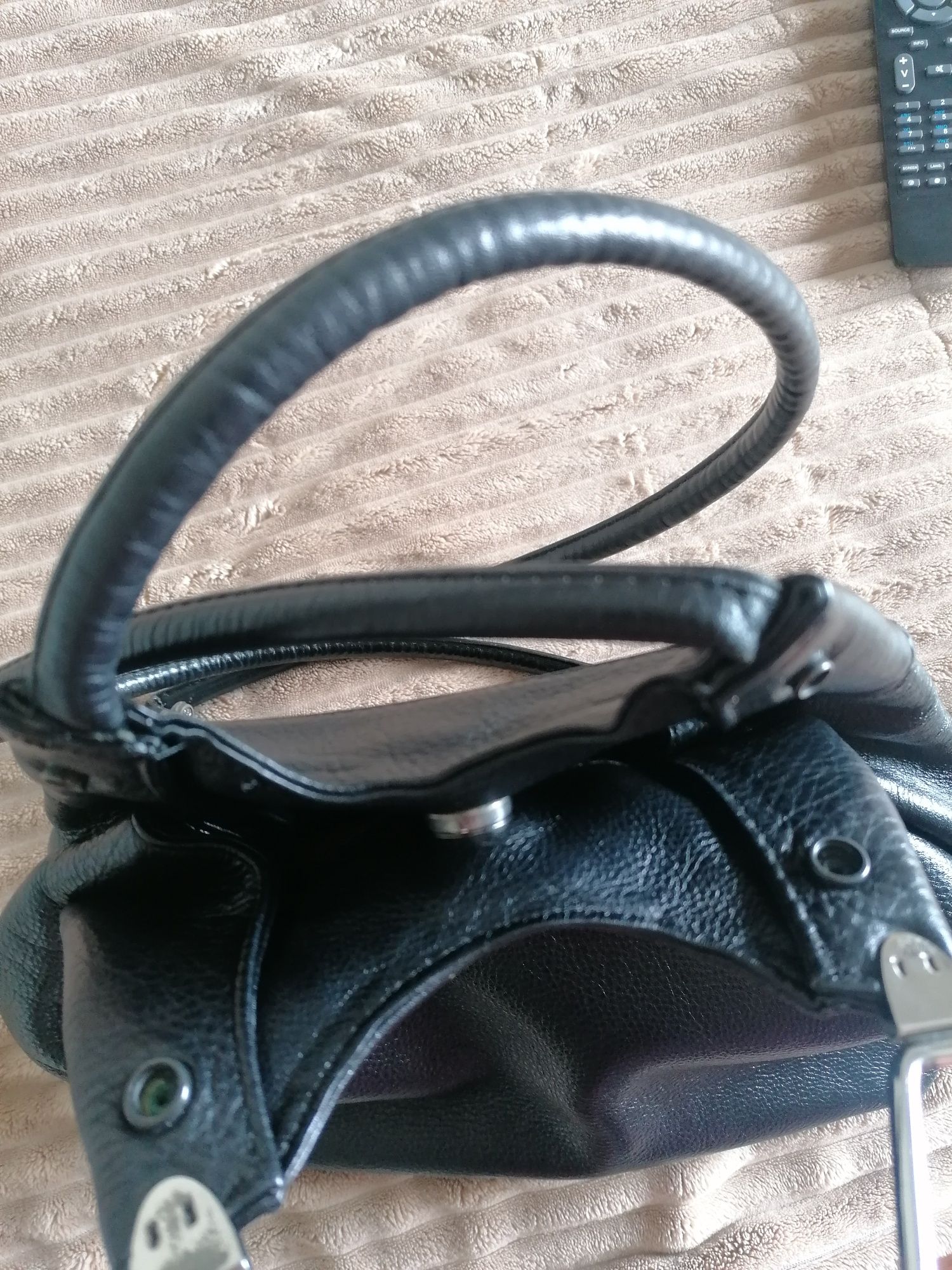Bolsa em pele preto