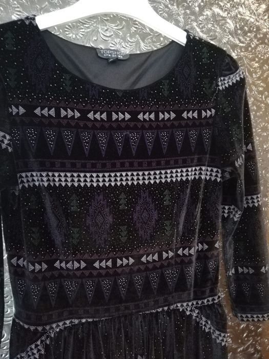 Piękna zimowa sukienka TOPSHOP rozm. S welurowa