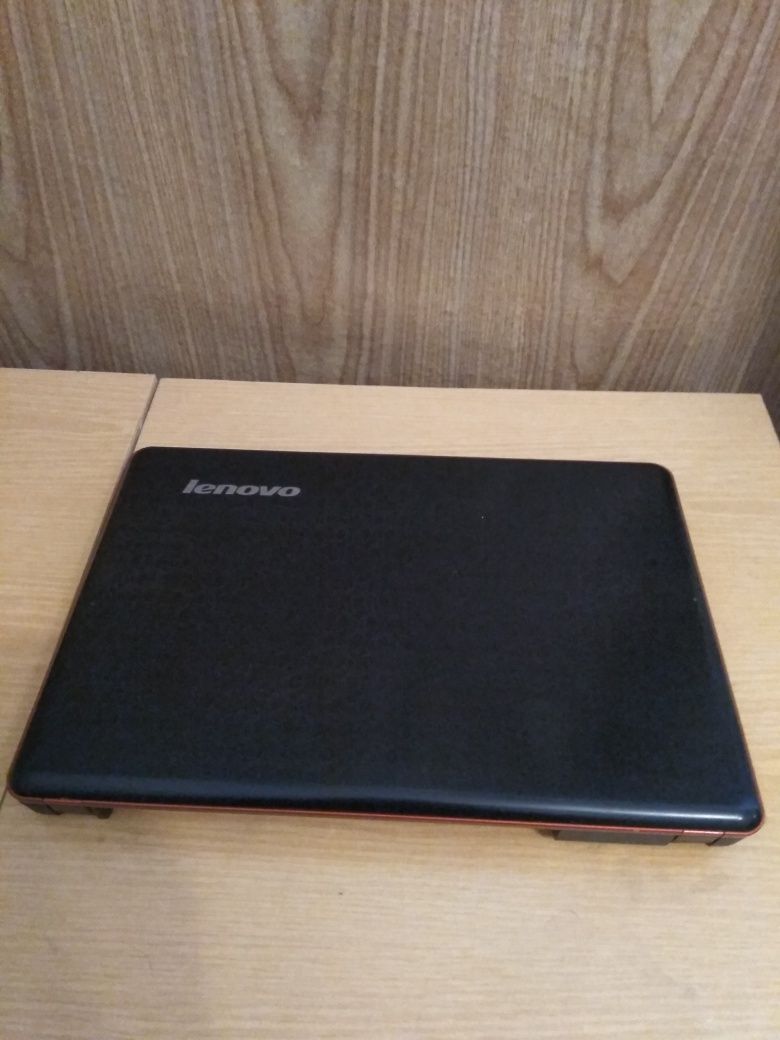 Ноутбук Lenovo Y450