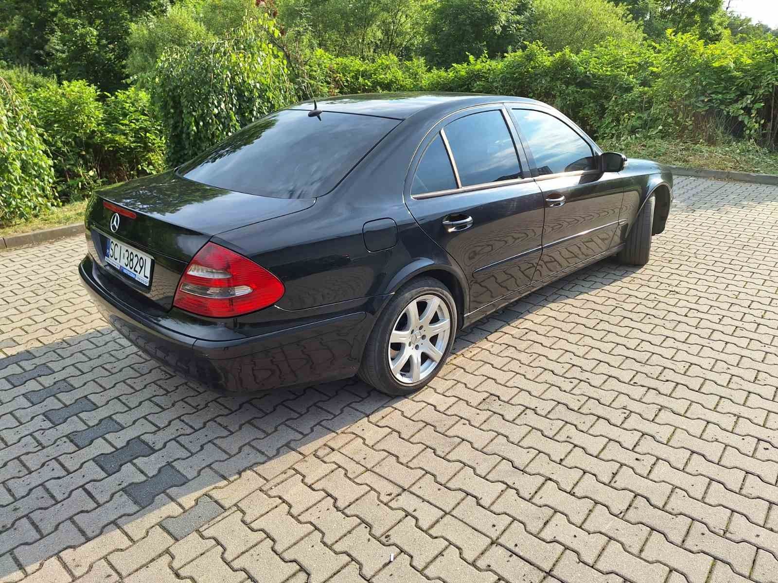 Mercedes-Benz E-klasa W211