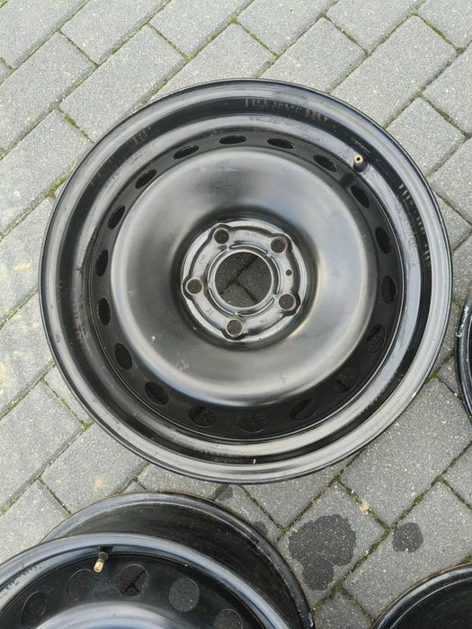 Felgi stalowe Nissan 40300-EY10A Felgi 5x114,3 6.5x16 ET40 ML66.1