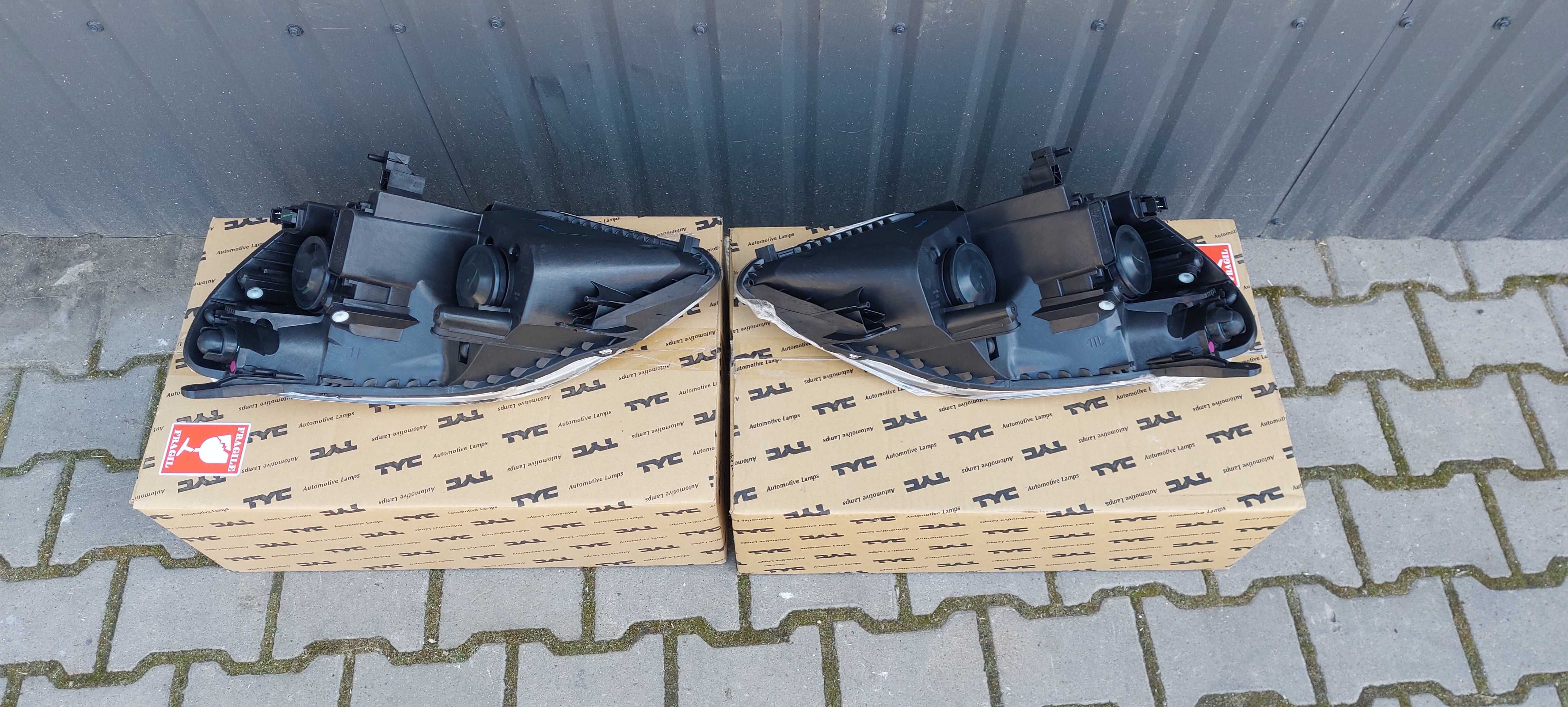 Фари Фара Фары Opel ZAFIRA 01.08-12.11 Опель Зафіра