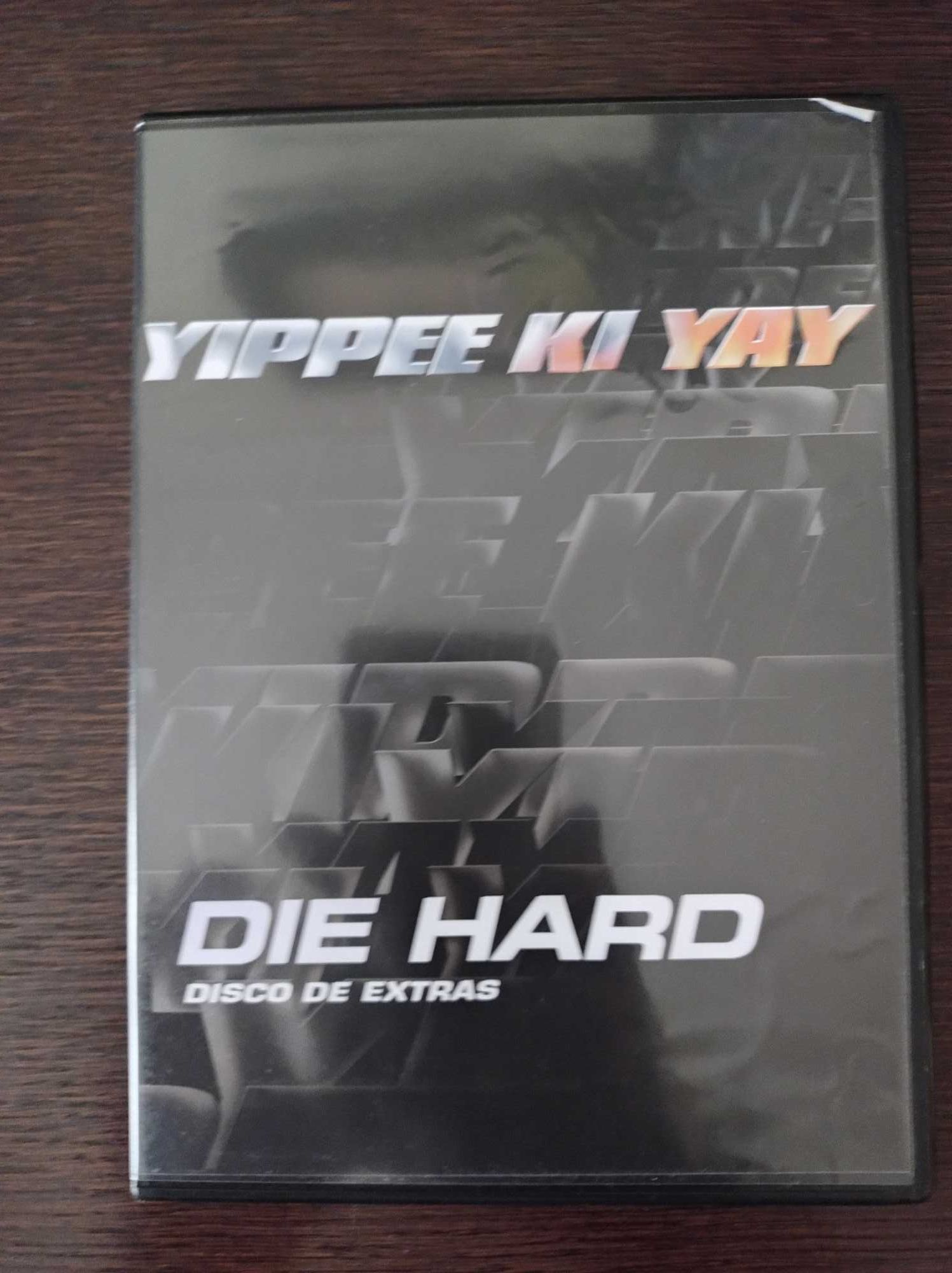 DVD Die Hard disco de extras