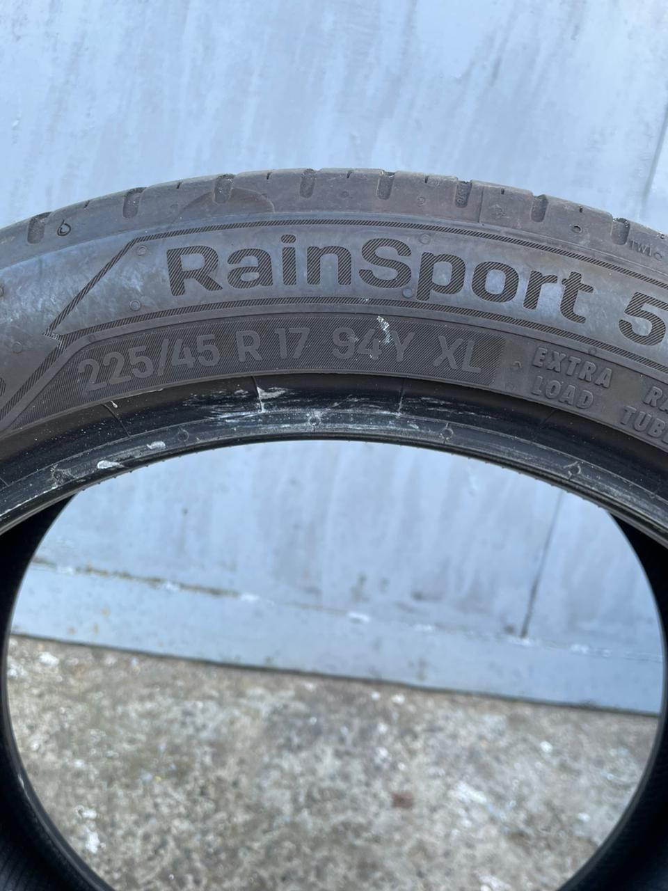 225/45 R17 Uniroyal Rain Sport