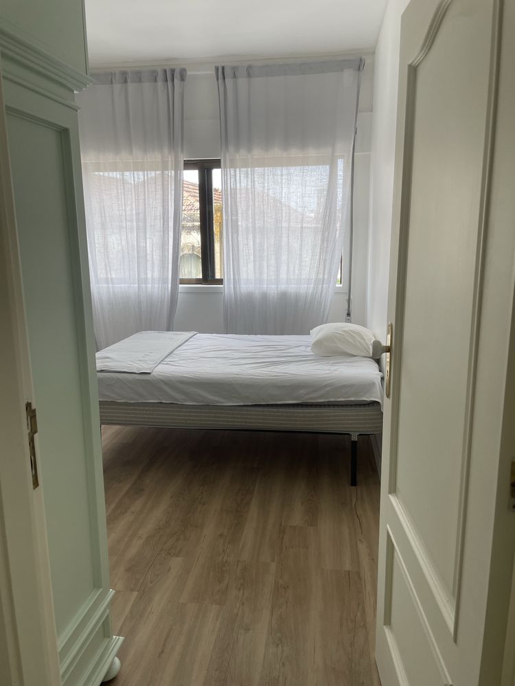 Quarto duplo ou casal para arrendar