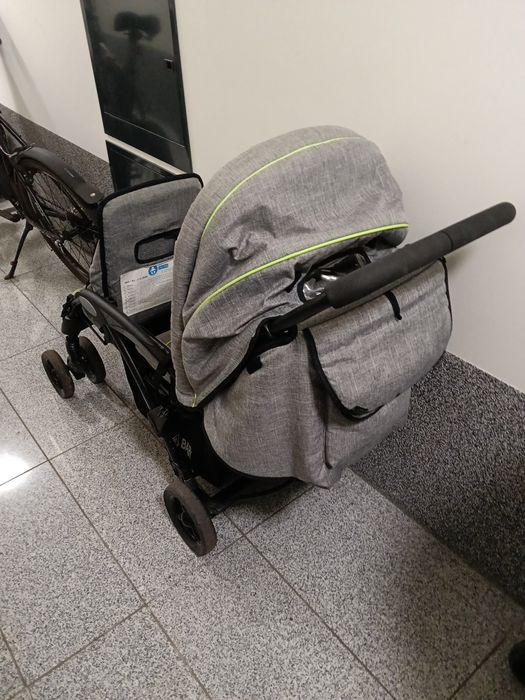 wózek dla dwójki dzieci