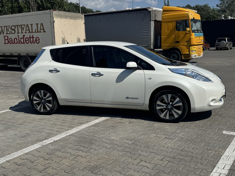 Nissan Leaf 30kw