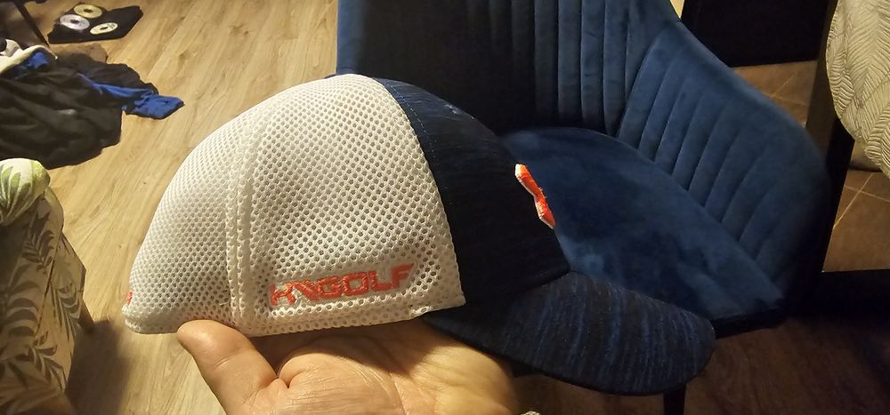 Under Armour czapka z daszkiem dziecięca wiek 6 - 9 lat