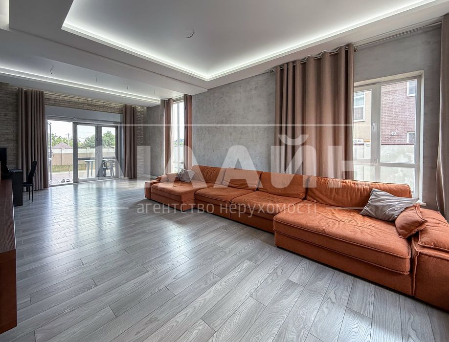 Перша сдача ! Дом Віп рівня у елітному районі