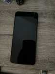 Telefon LG K62+.