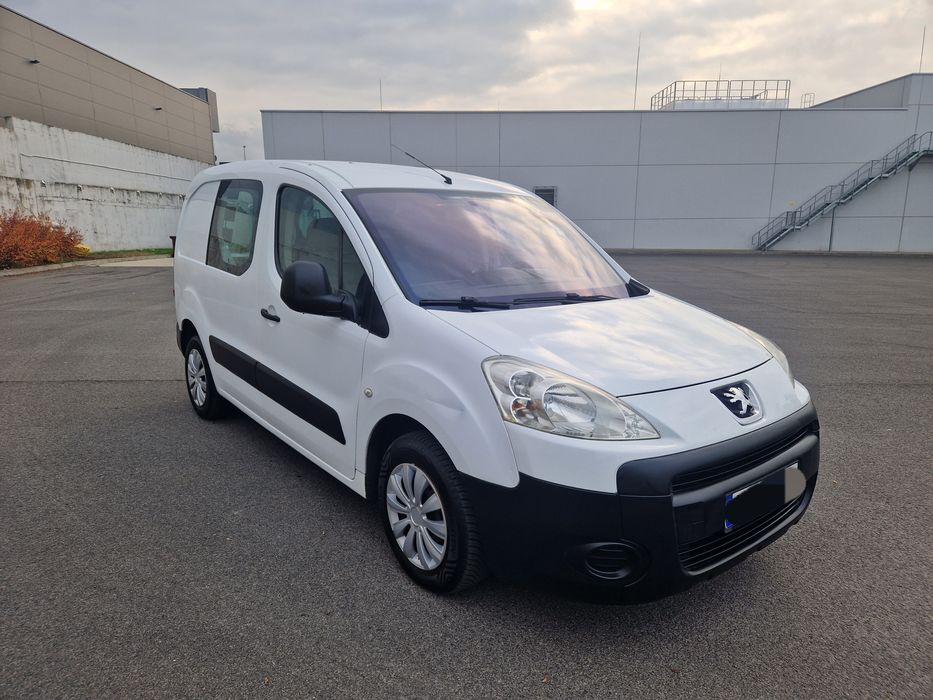 Peugeot Partner 1.6hdi ładny stan