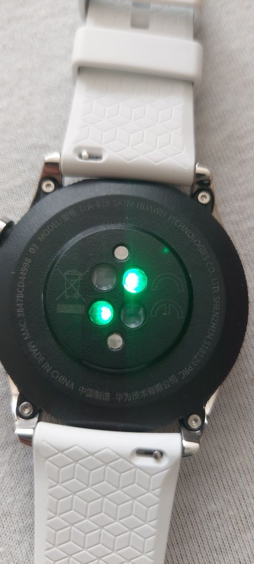 Smartwatch Huawei GT 42 mm.
