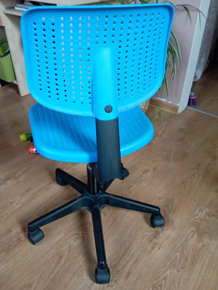 Krzesełko obrotowe do biurka