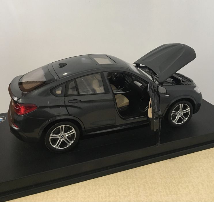 Колекційна модель BMW