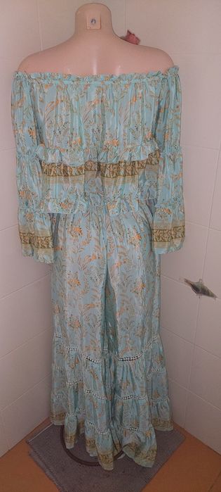 Conjunto de blusa e pantalona tamanho M