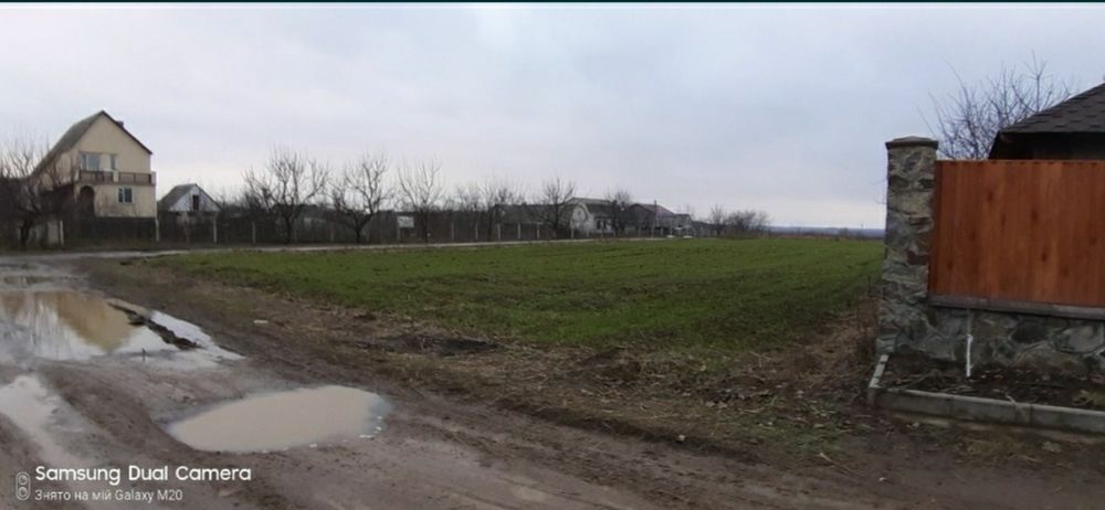 Продам земельну ділянку 0,10 га.