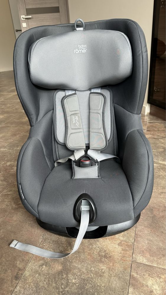 Автокресло britax romer trifix