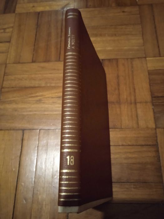 A Noite e a Madrugada - Fernando Namora