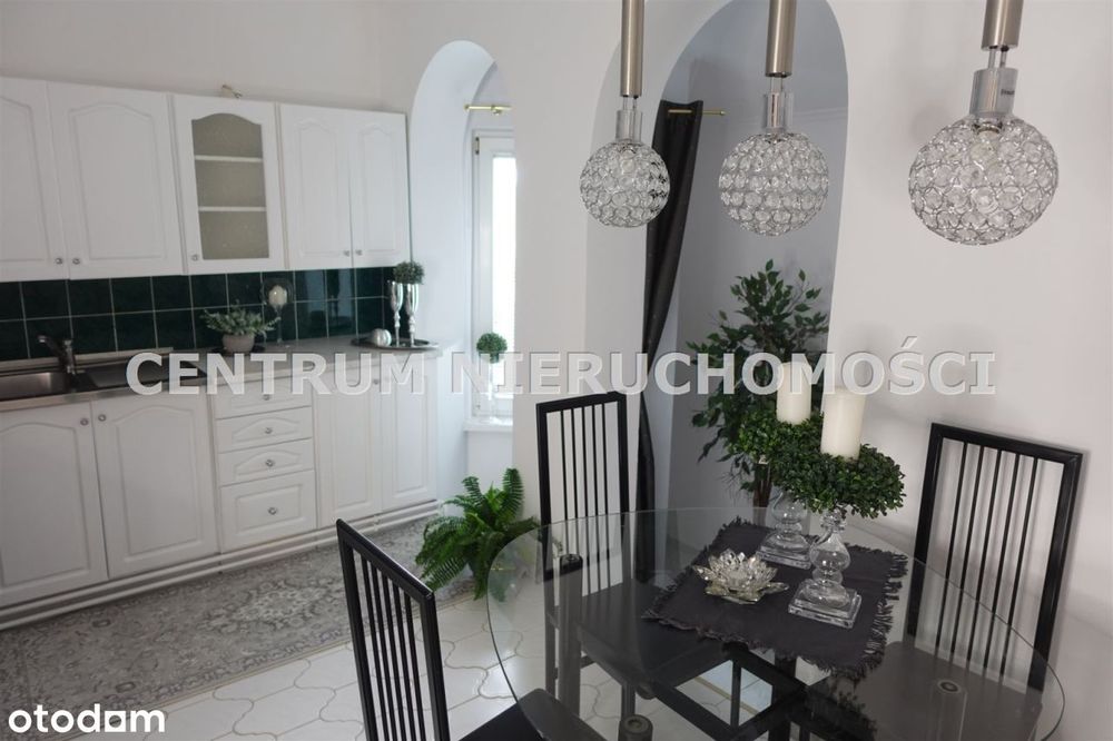 Klimatyczne,Ponadczasowe Z Dużym Tarasem Wśród Zieleni!!!