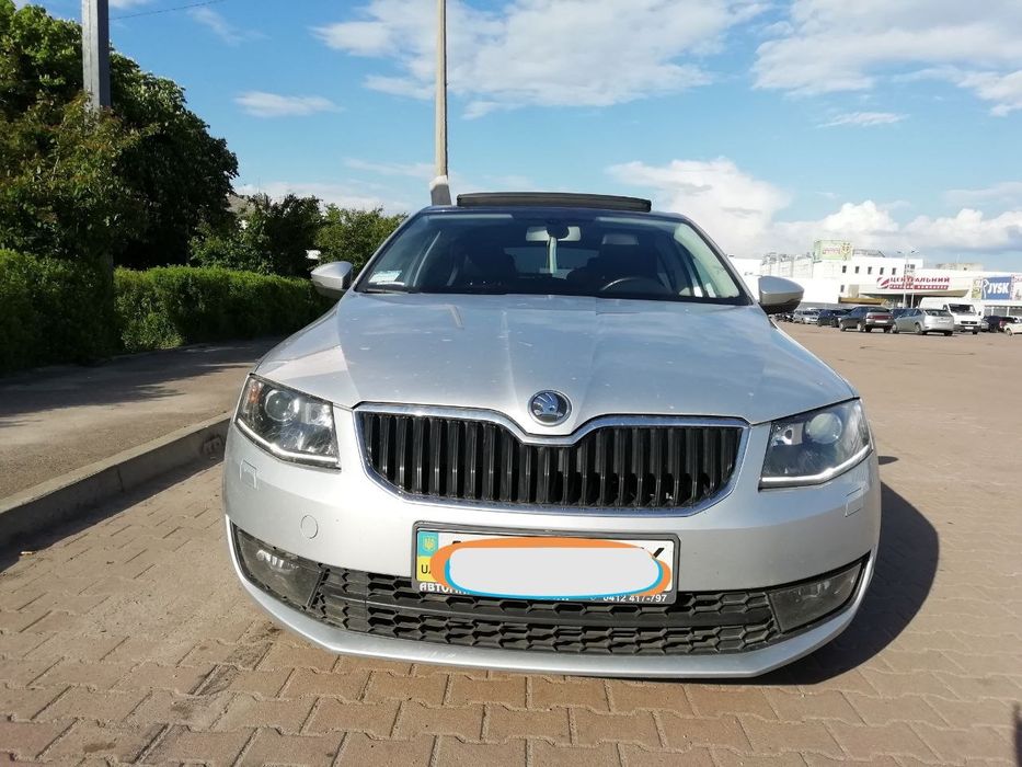 Авто skoda Octavia A7 автомат турбо 1.8