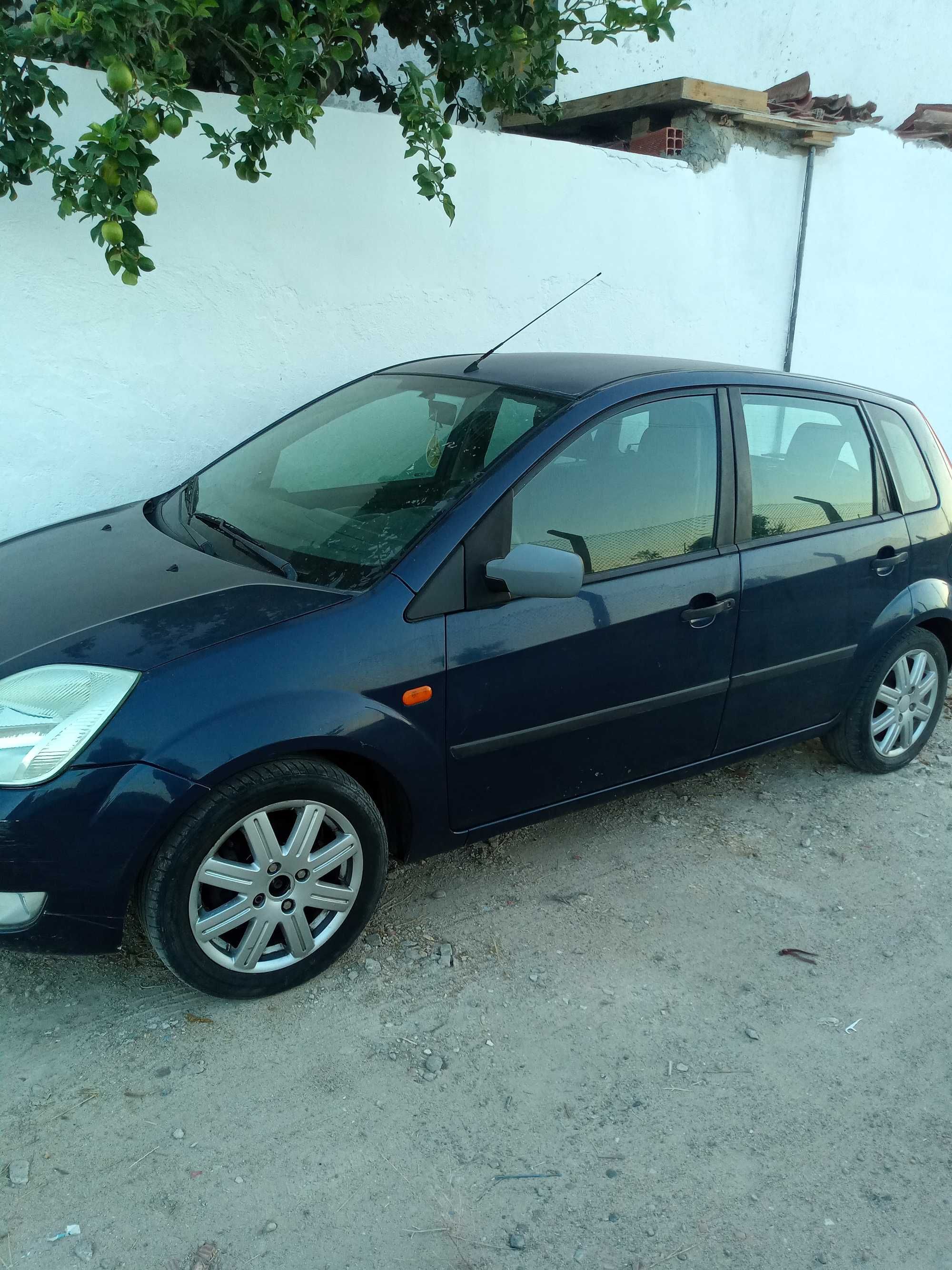 FIESTA 1.3 gasolina  N/Negociável
