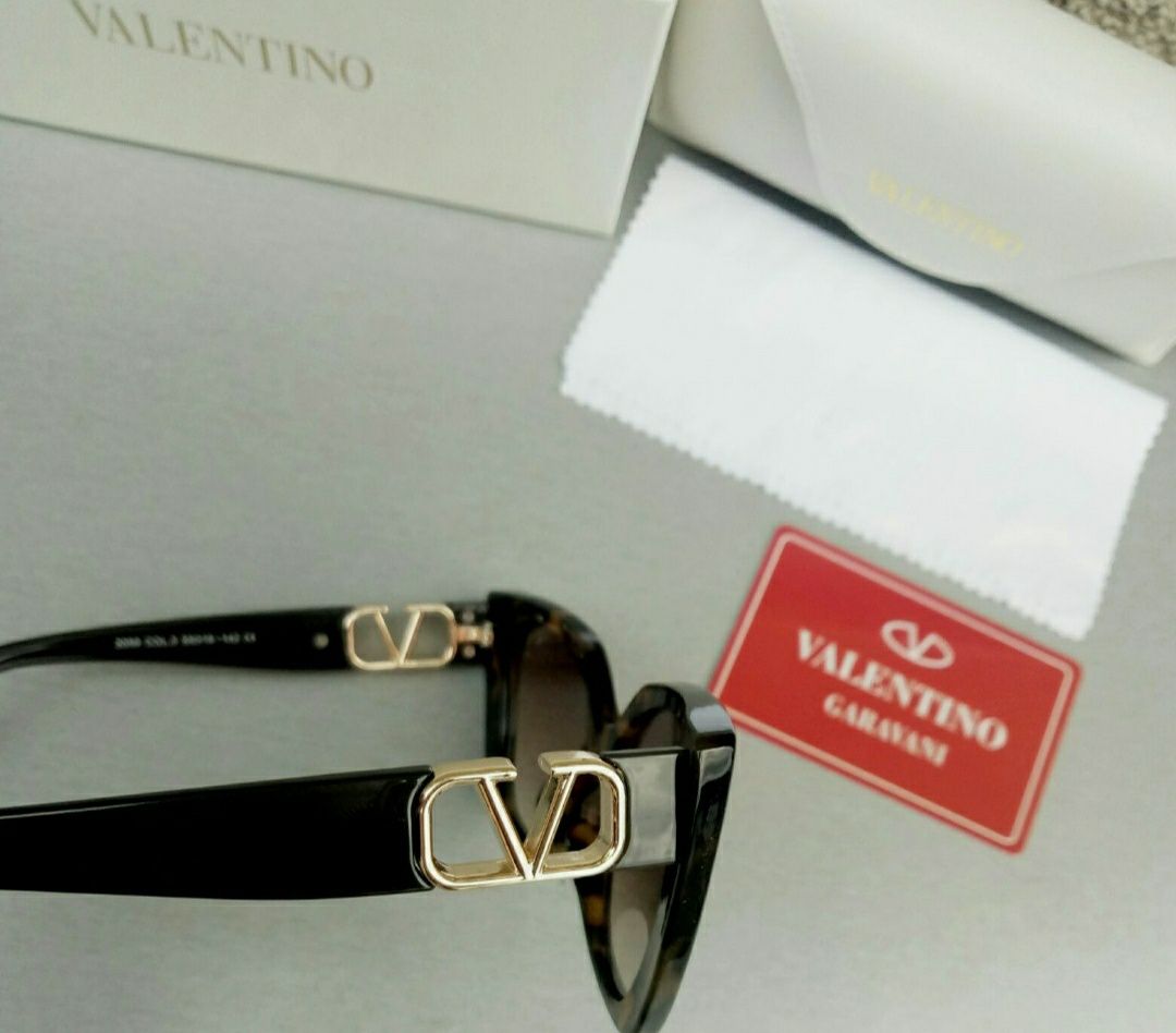 Valentino стильные женские очки коричнево тигровые с градиентом
