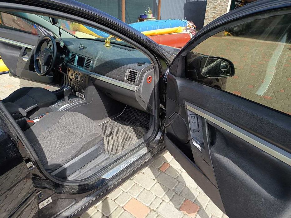 Opel Vectra C 2.2 ГАЗ/БЕНЗИН