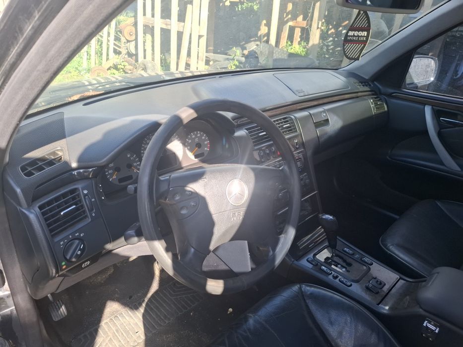 Фари Мерседес w210 E320