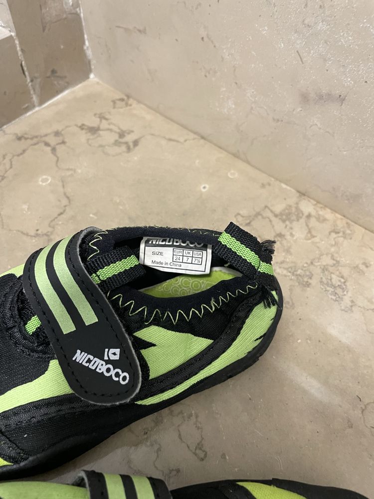 Calçado aquático criança, Aquashoes, tamanho 24
