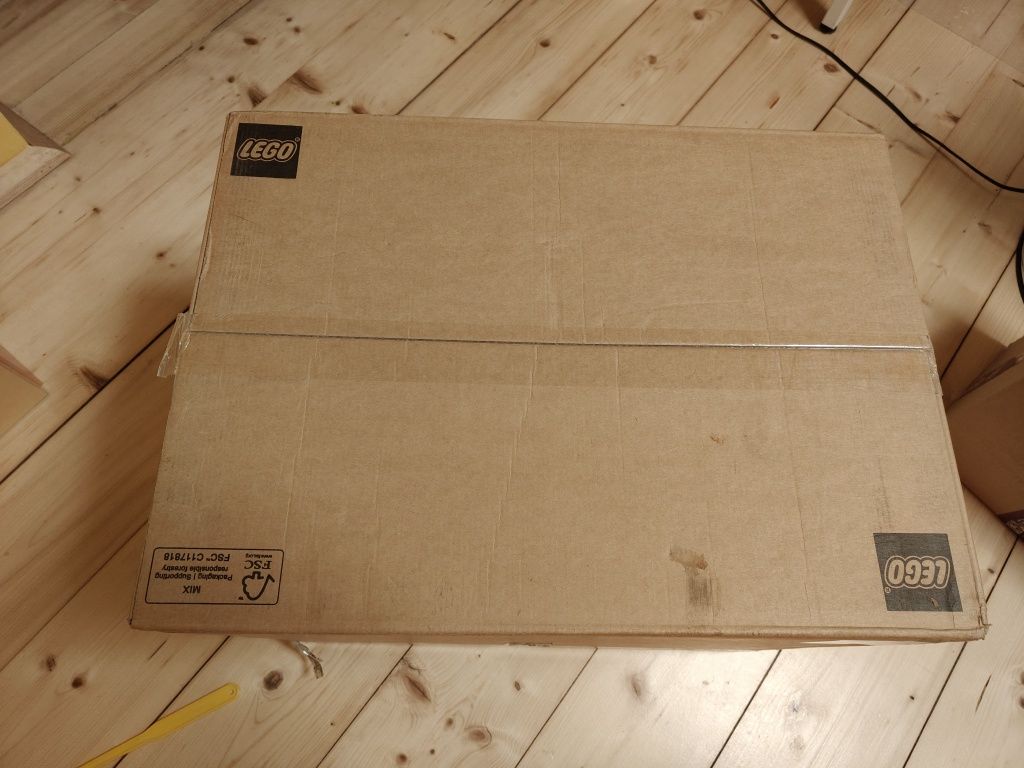 LEGO Star Wars 75192 Sokół Millennium