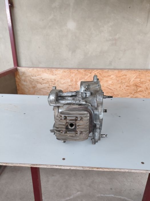 Двигатель Сузуки Летс 2