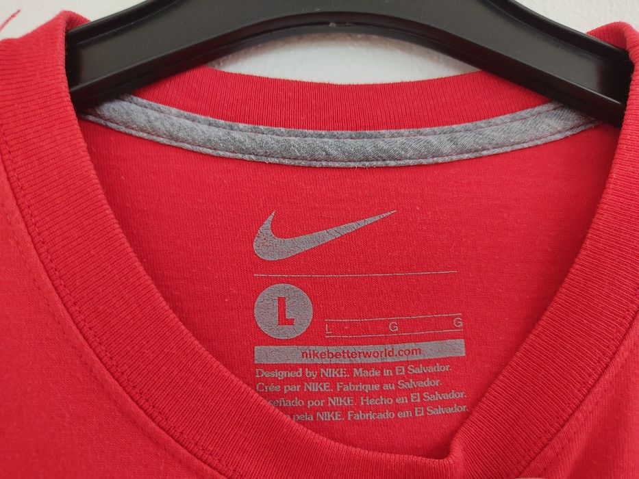 T-shirt vermelha Nike