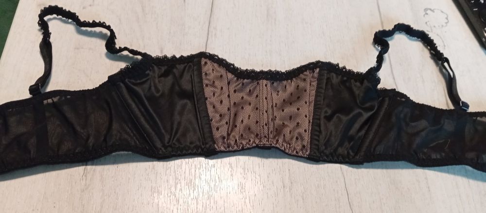 Stanik S nowy sliczny