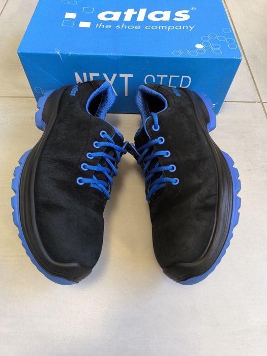 Кросівки Atlas з захистом взуття черевики