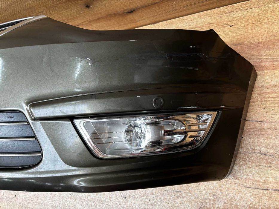 Zderzak przedni Ford Galaxy lift 4x pdc kolor po