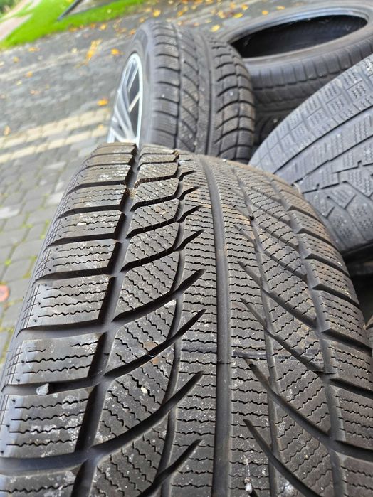 OPONY ZIMOWE 255 45r18