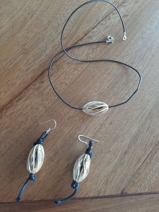 Conjunto colar e brincos prata