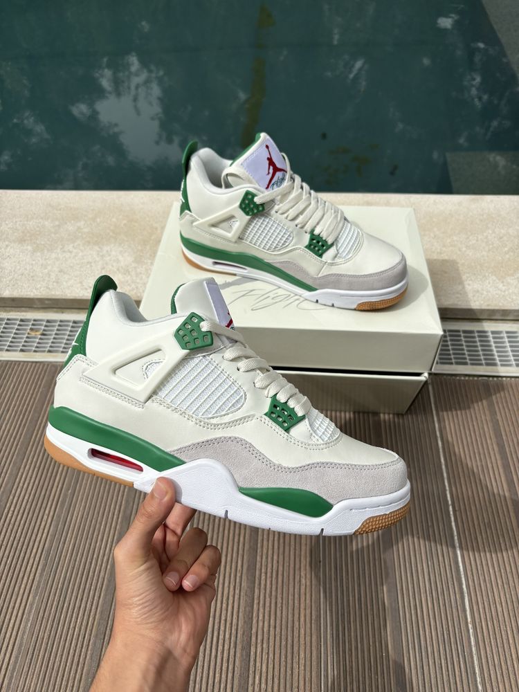 Jordan 4 Sb Pine Green