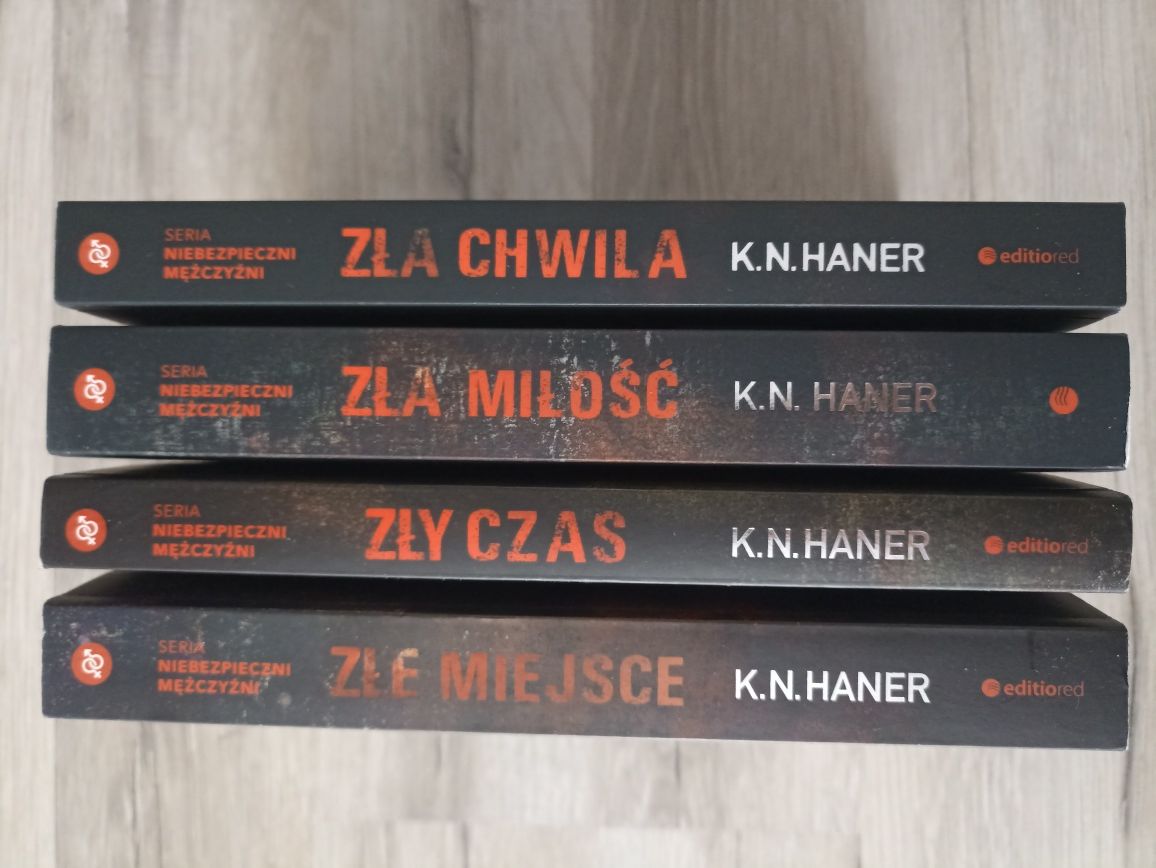 "Złe miejsce" "Zły czas" "Zła chwila" "Zła miłość"