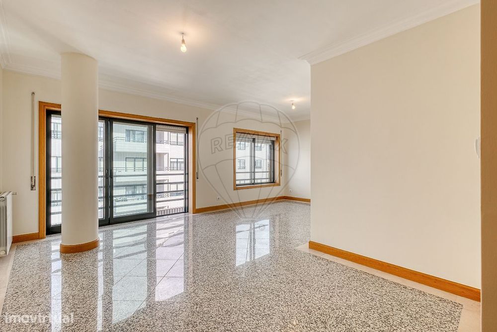 Apartamento T2 para arrendamento