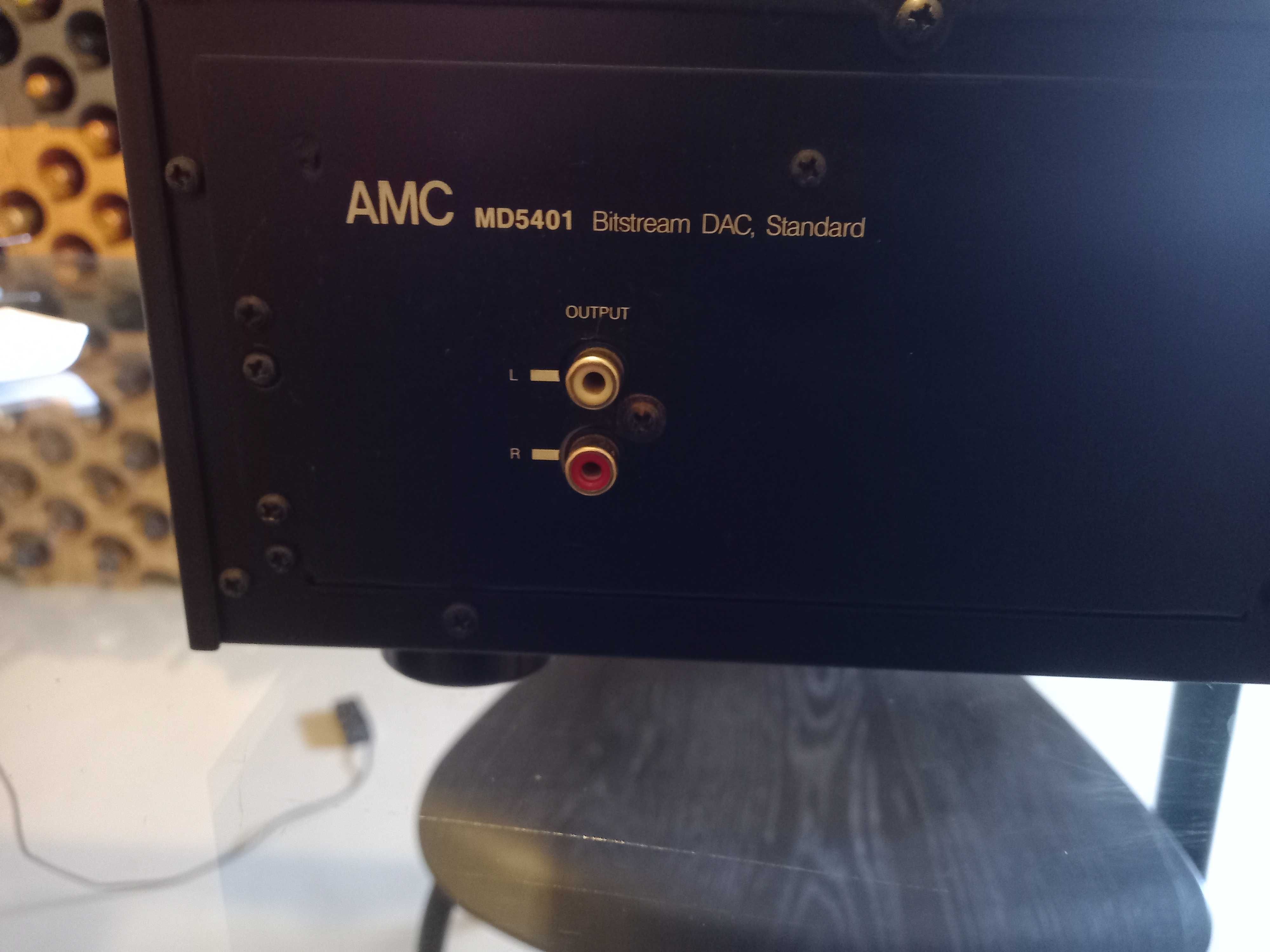 Leitor de CD AMC CDM7