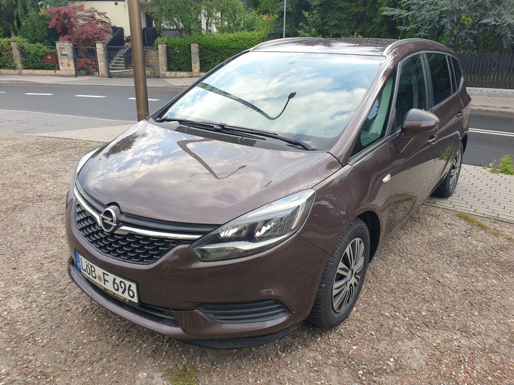 Opel Zafira C tourer 1.4i Lift 7 osobowa  2016r