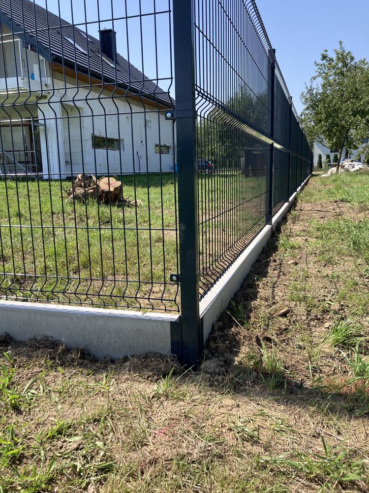 Kompletne ogrodzenie panelowe, siatki.