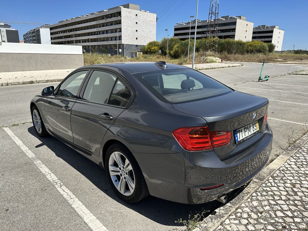 BMW 318d SportLine 2015