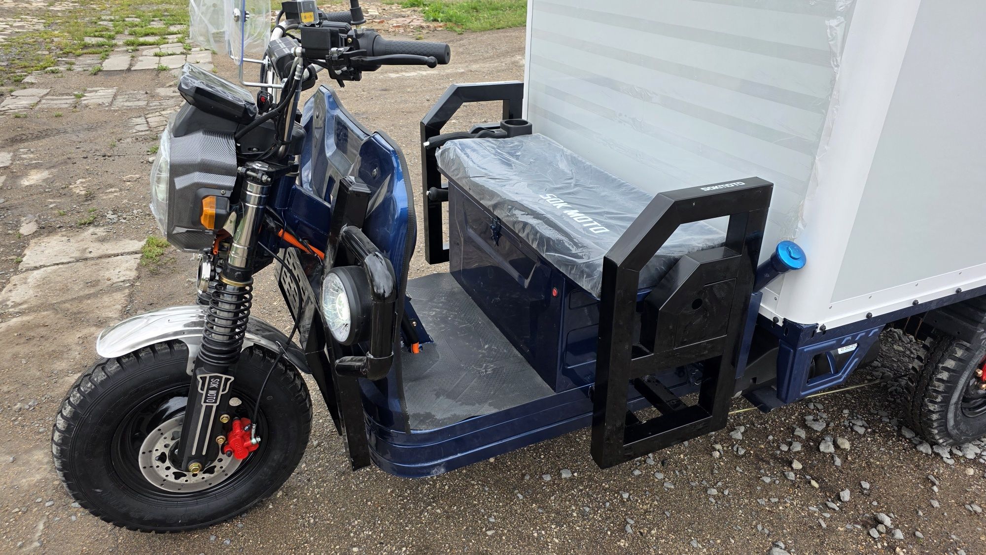 SokMoto CARGO Гібридний трицикл