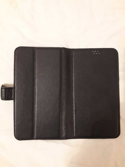 Capas e Bolsas em pele para telemovel ou Smartphone de  4'' 5'' ou 6''