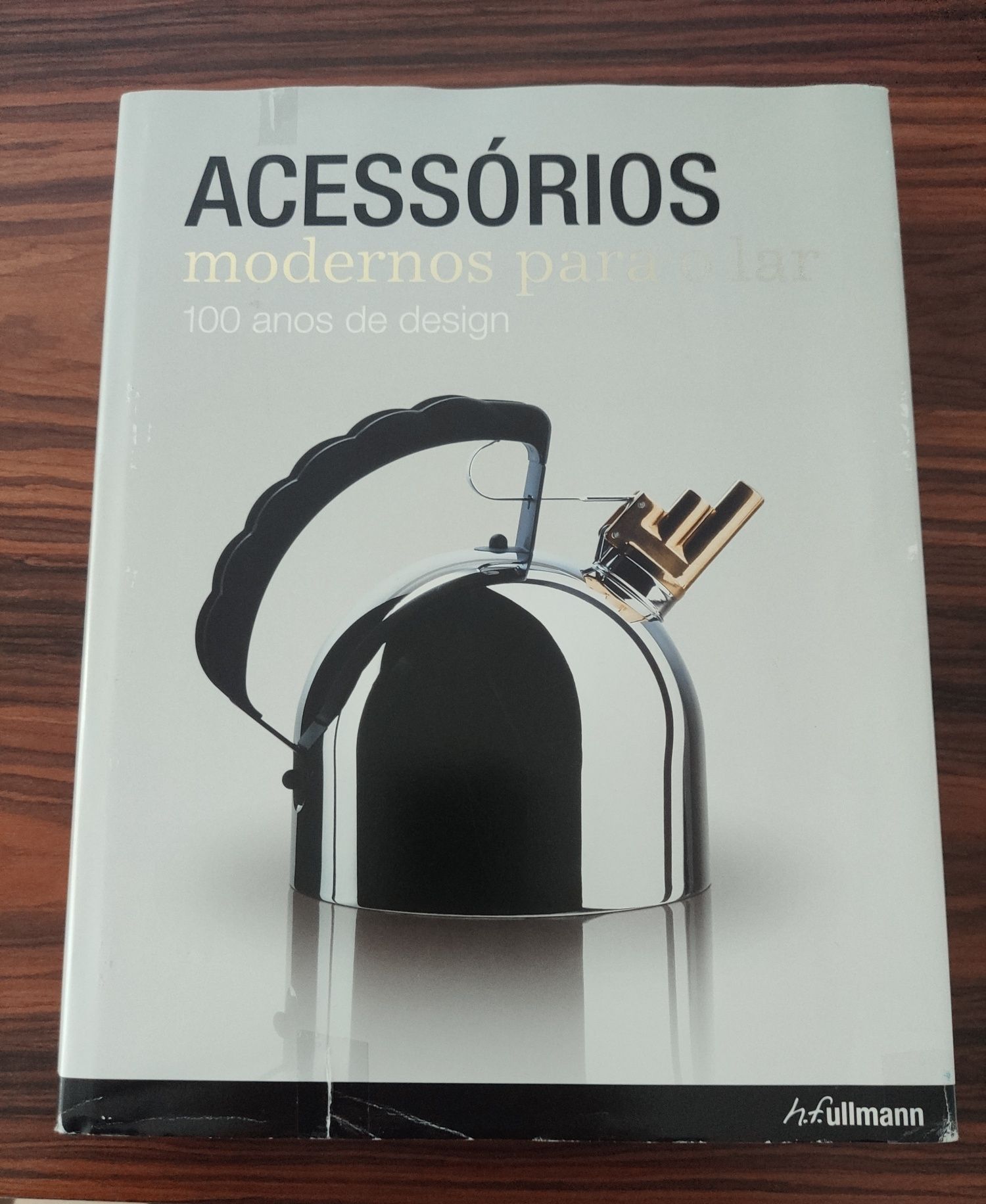 Livro Acessórios Modernos para o Lar