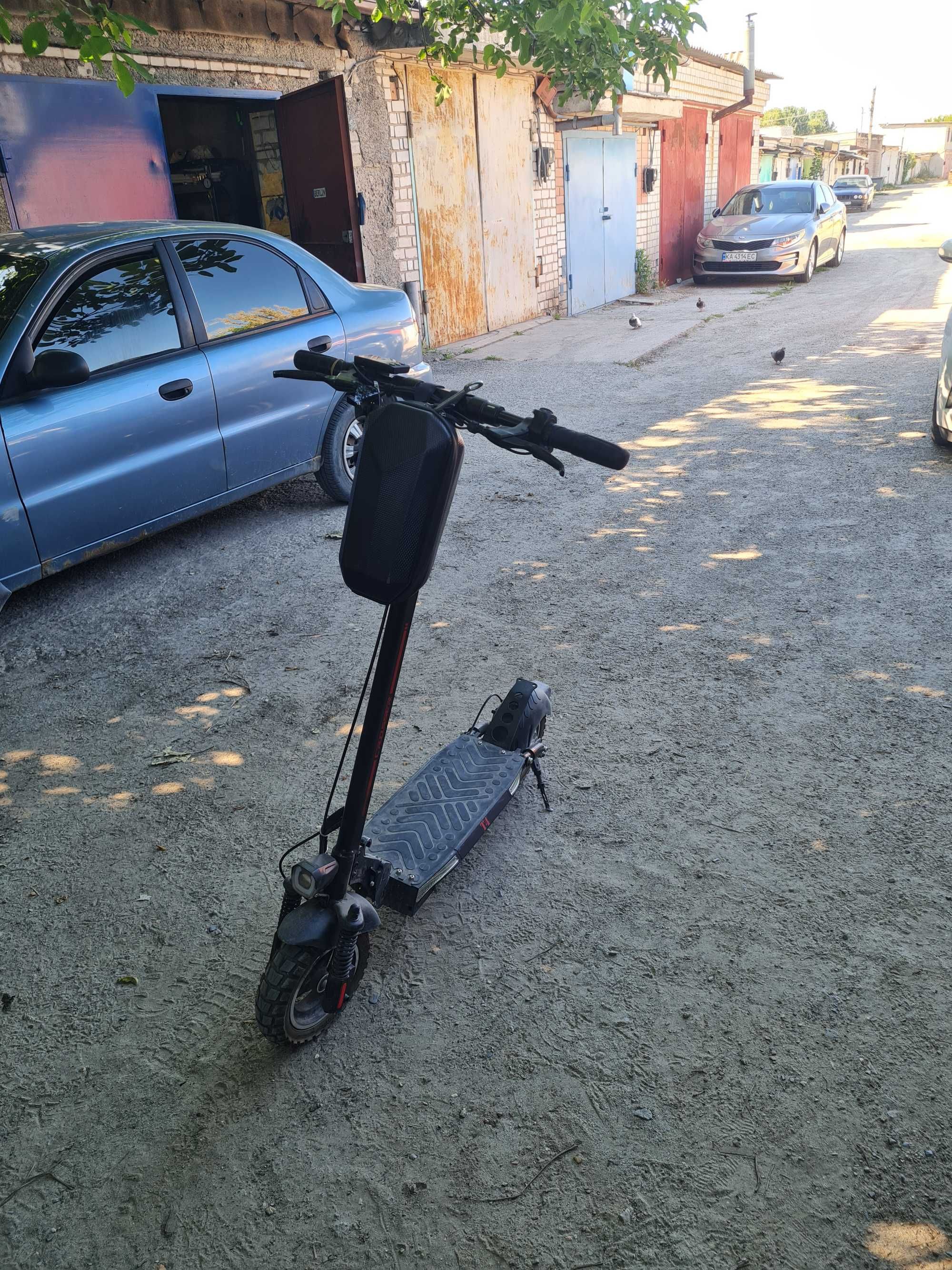 Продам Crosser T4