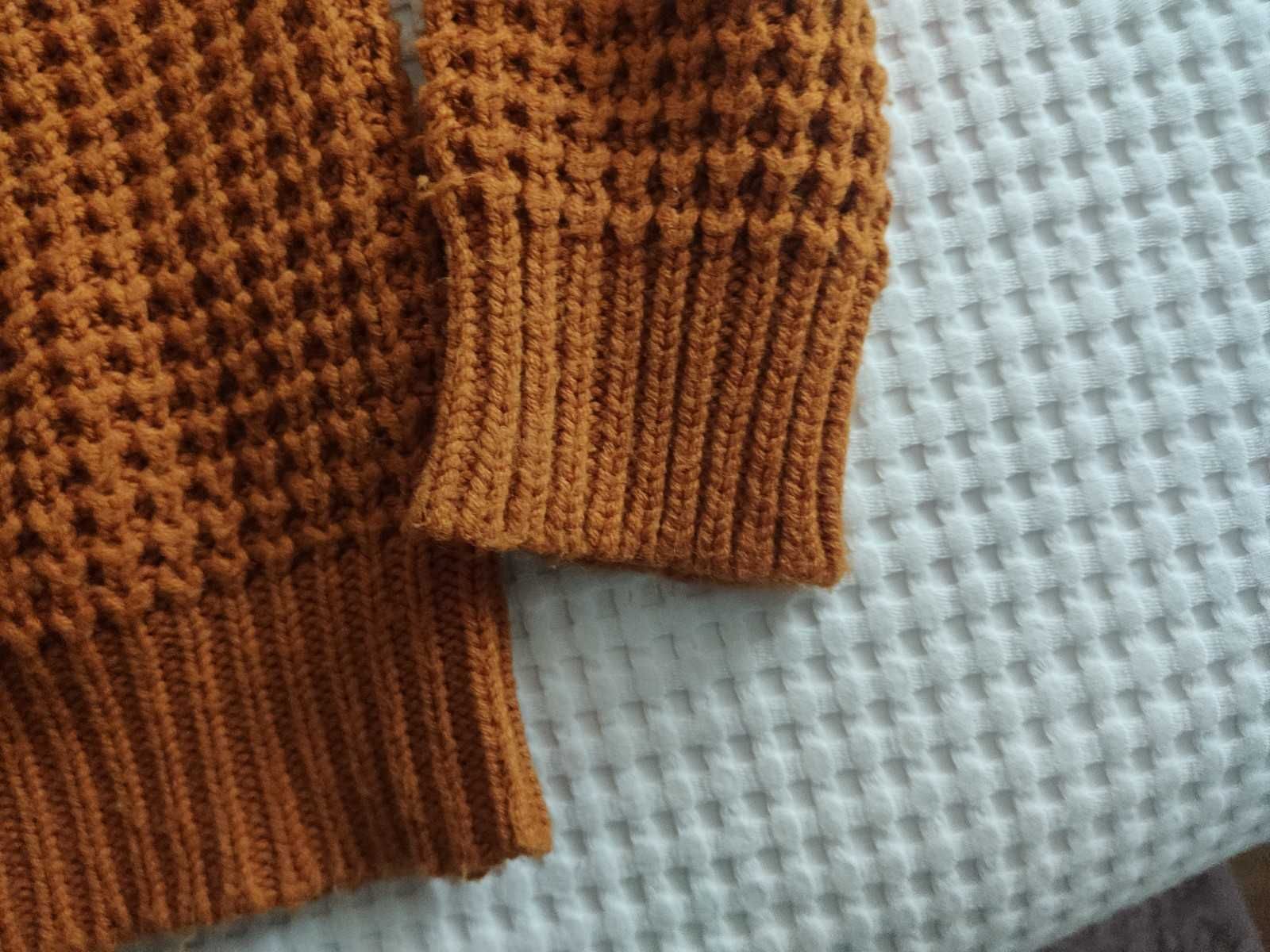 Sweter damski miodowy